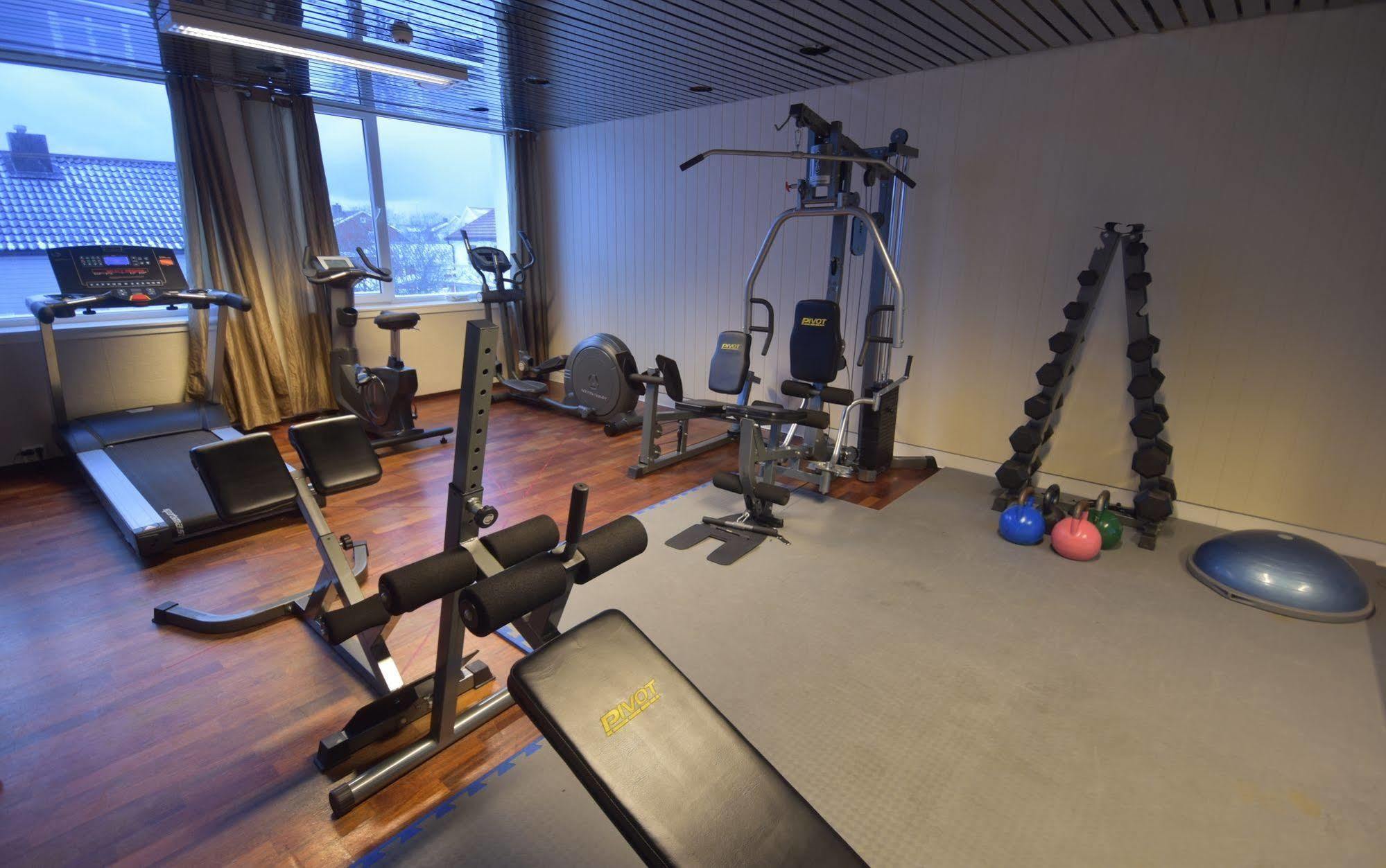 Thon Partner Hotel Andrikken Анденес Экстерьер фото